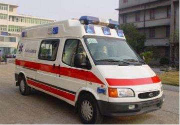 蒙山县救护车租赁